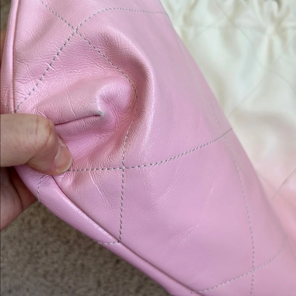 Chanel 22 bag in Ombré. Small - Picture 12 of 16